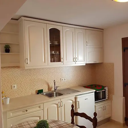 Bella Casa 公寓 *